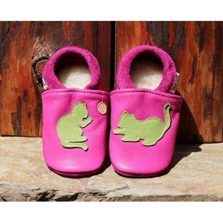 Chaussons chat fuschia/vert pomme